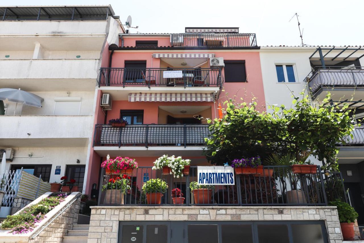 Beautiful Sea View Apartments - Niko Ceko Vrsar Buitenkant foto